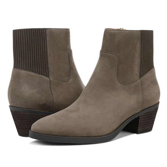 Vionic Shantelle Women's Waterproof Ankle Boot - Picture 1 of 13